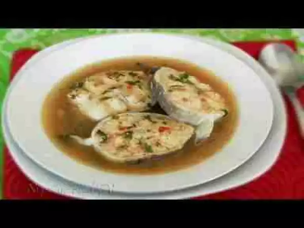 Video: Nigerian Catfish Pepper Soup (point and kill)